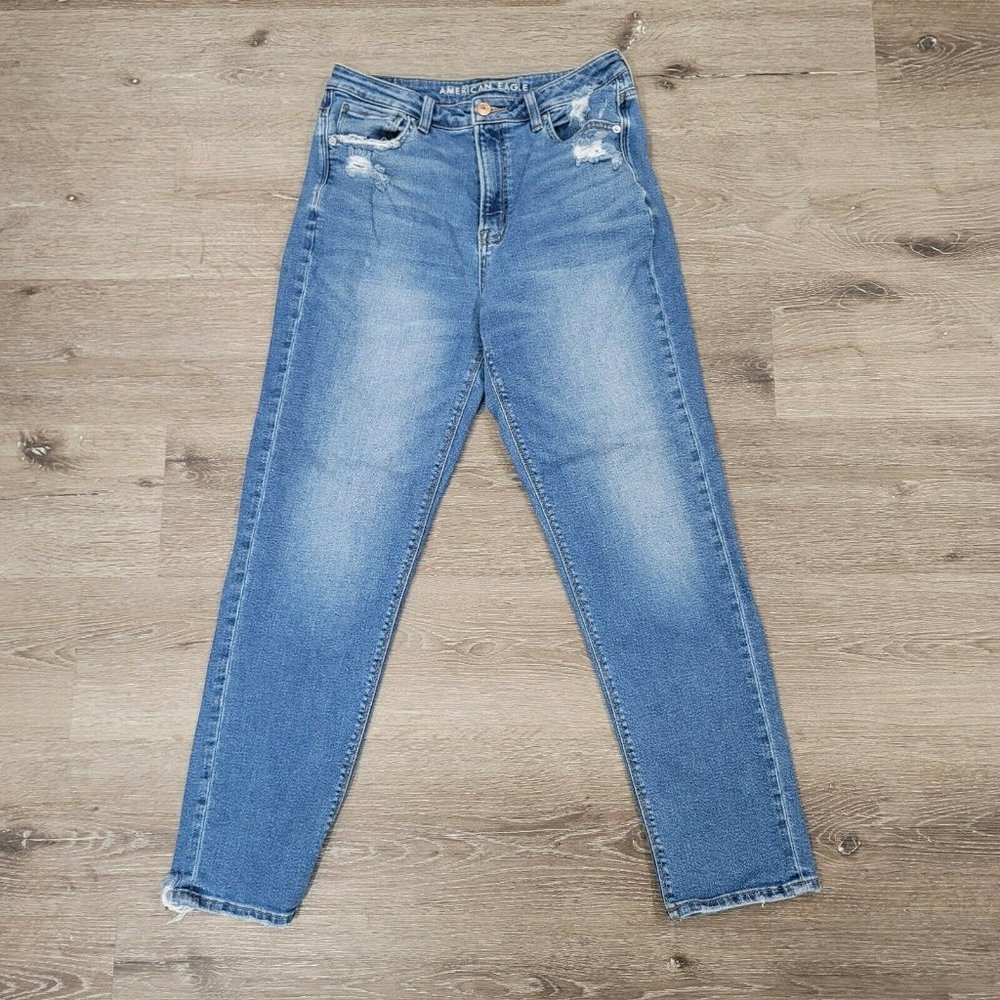 American Eagle Outfitters 8 Mom Jeans High Waisted